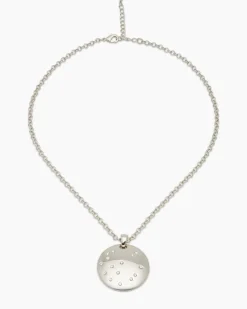Anhänger mit Kette
