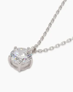 Anhänger mit Zirkonia und Kette