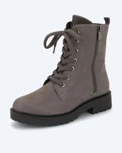 Boot mit Schnürung