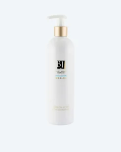 Charcoal D-Tox Shower Gel