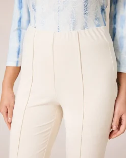 Hose aus Velourslederimitat