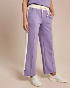 Hose mit Farbstreifen