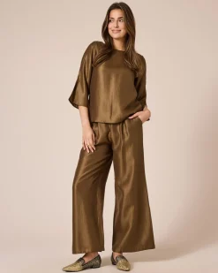 Hose mit Glanzeffekt