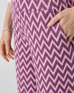 Jacquard-Hose in grafischem Design