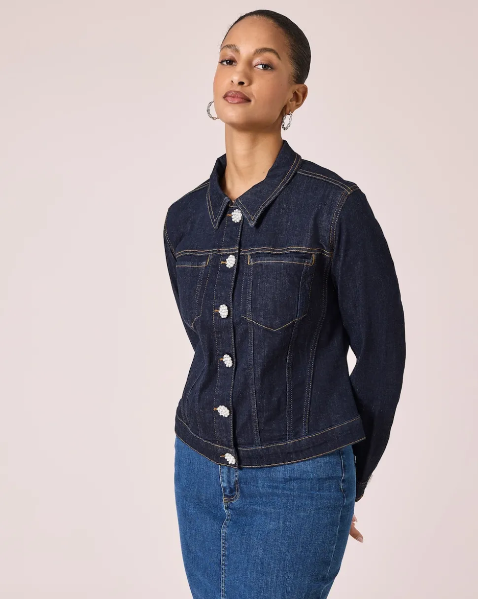 Jeansjacke mit Schmuckknöpfen