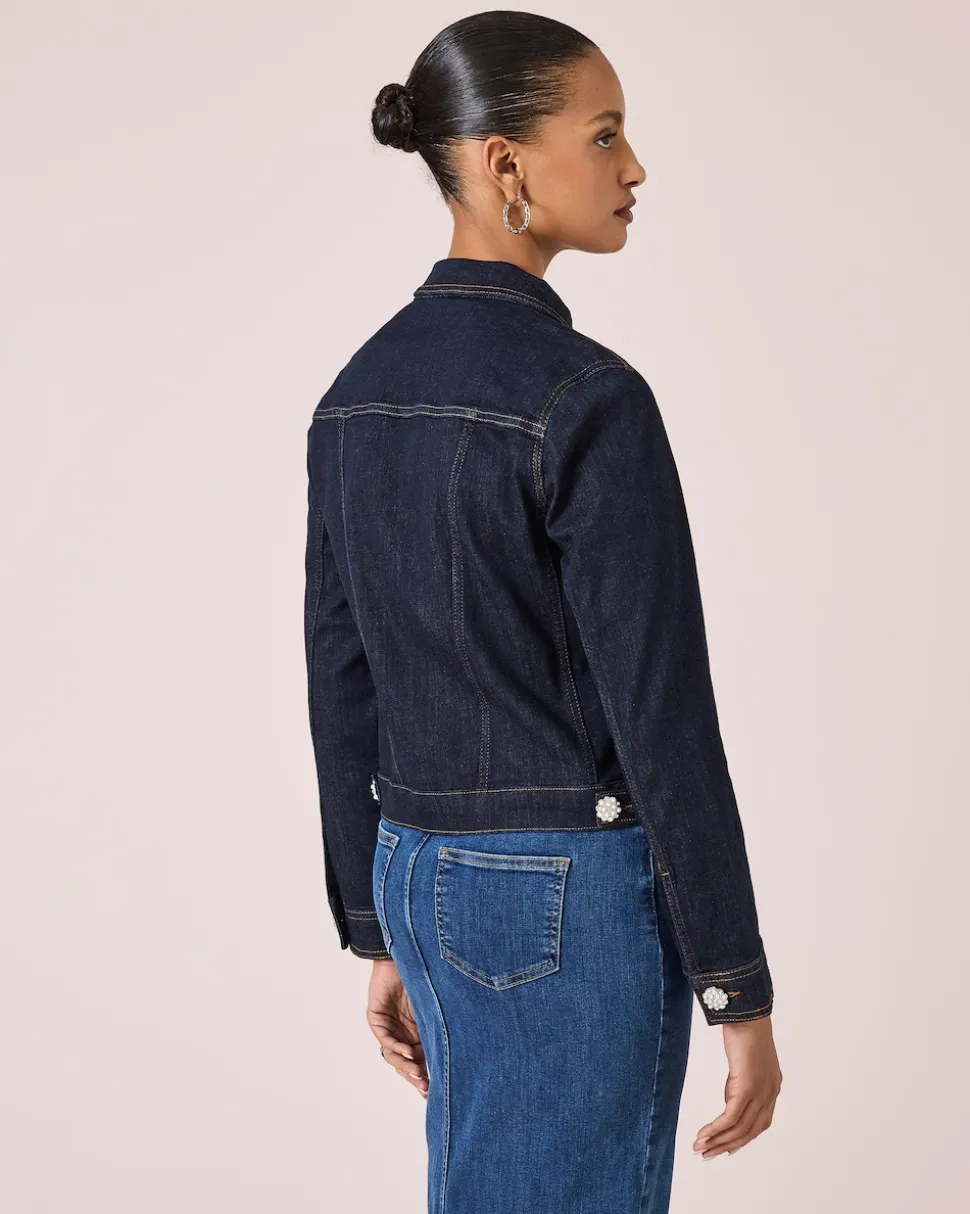 Jeansjacke mit Schmuckknöpfen