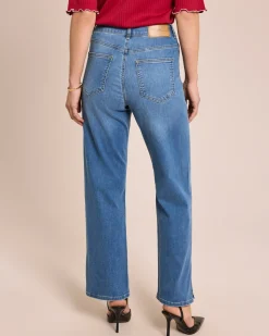Jeans mit Schlitz