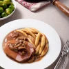 Jägerbraten in Champignonsoße