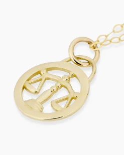 Kette mit Sternzeichen-Anhänger
