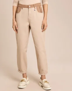 Kontrastdetail-Hose