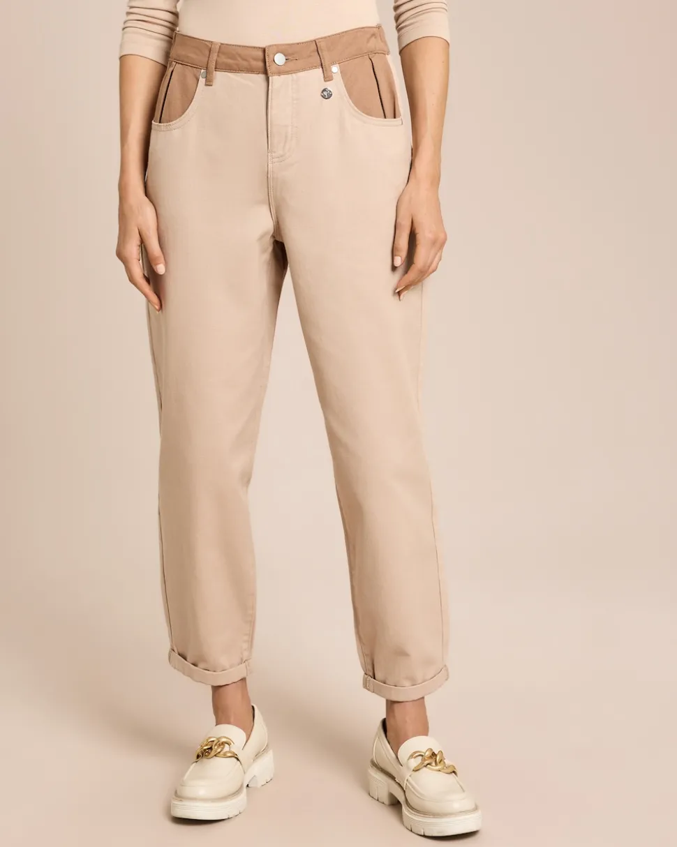 Kontrastdetail-Hose
