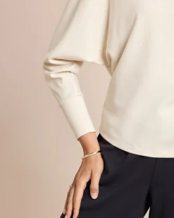 Kuschelshirt mit Fledermausarm