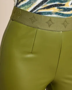 Lederimitathose mit Logo Bund