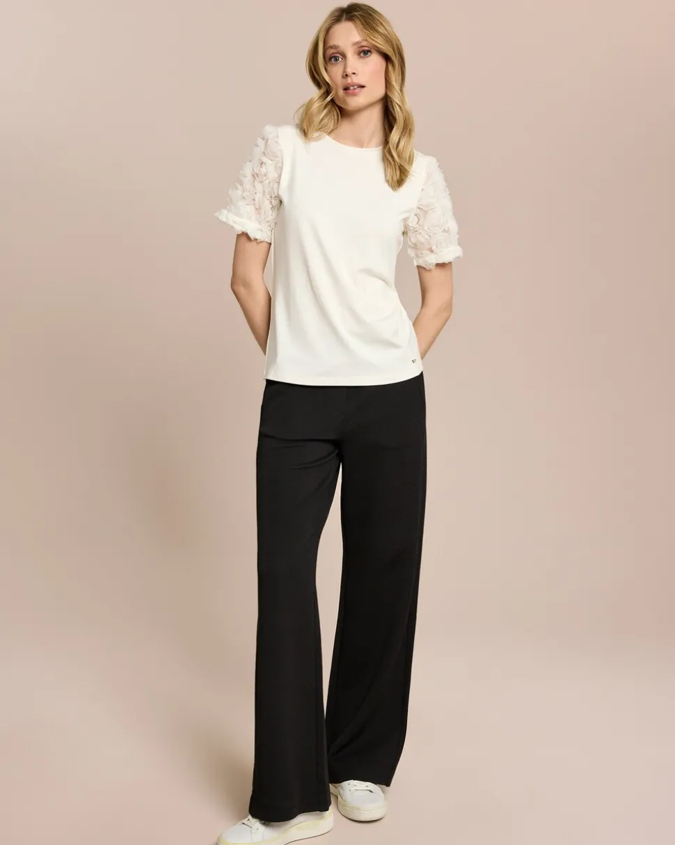 Marlenehose aus Strukturstoff