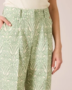 Marlenehose mit Bundfalten