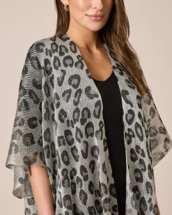 Poncho mit Leo-Print & Glanzgarn