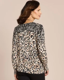 Pullover mit Alloverdruck und Strass