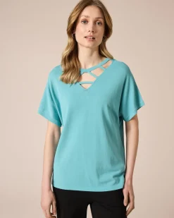 Pullover mit Cut-Outs am Ausschnitt
