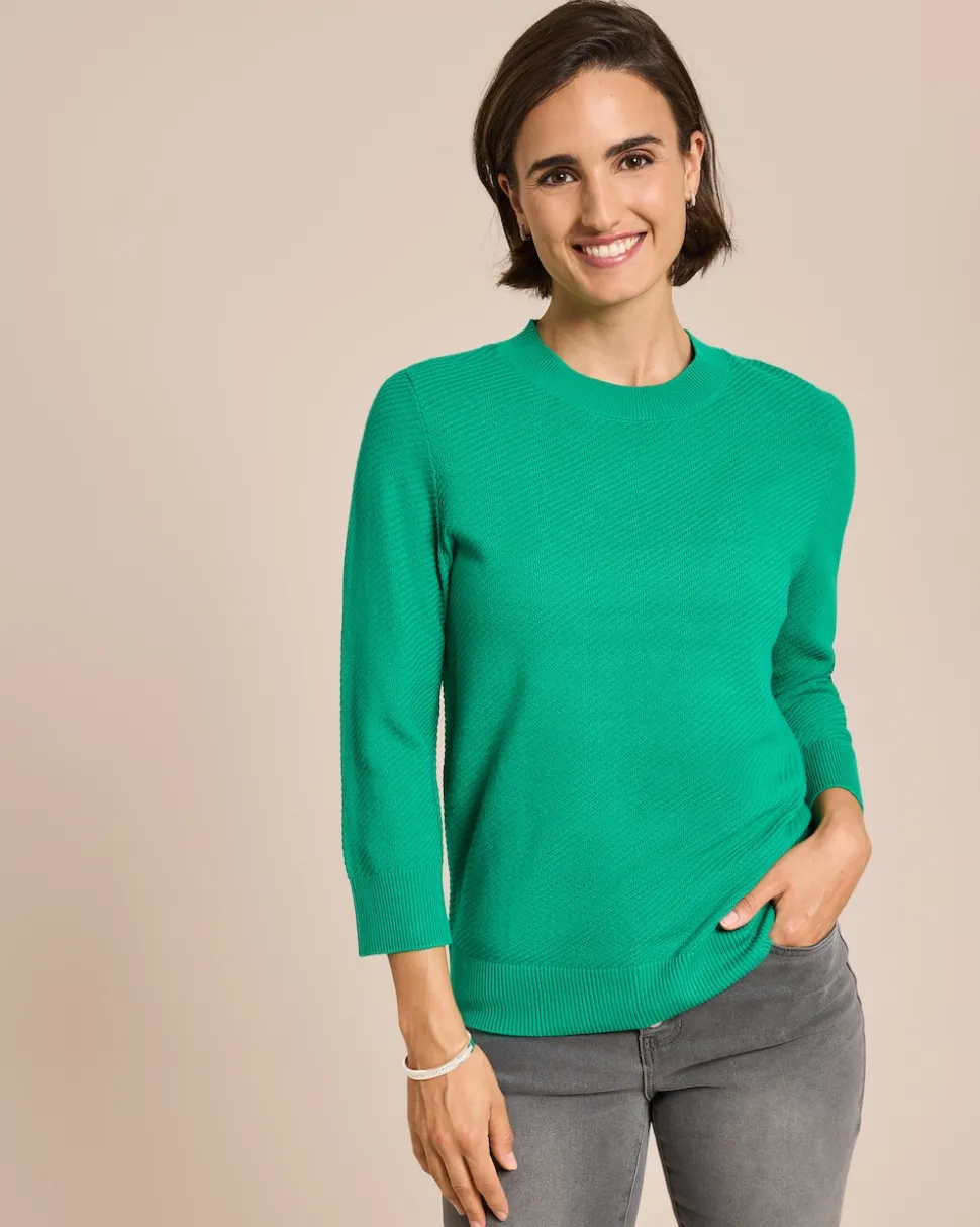 Pullover mit diagonaler Streifenstruktur