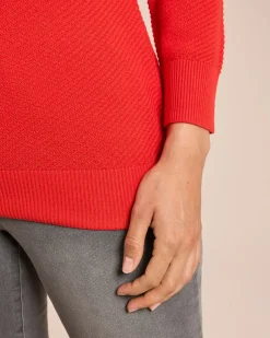 Pullover mit diagonaler Streifenstruktur