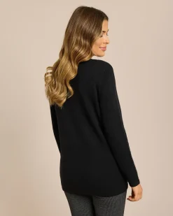 Pullover mit Eingrifftaschen & Schal