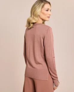 Pullover mit Kettendetail
