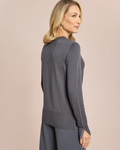 Pullover mit Kettendetail