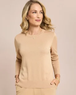 Pullover mit Kettendetail