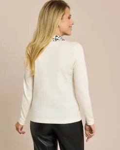 Pullover mit Leokragen und Schleife