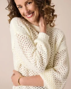 Pullover mit Lochstruktur