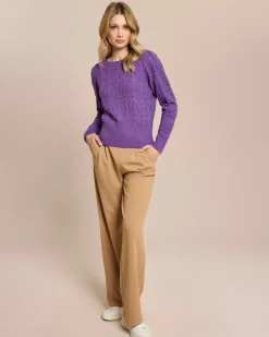 Pullover mit schönem Strickmuster