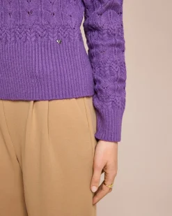 Pullover mit schönem Strickmuster