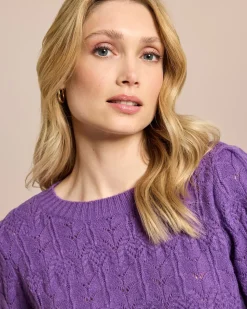 Pullover mit schönem Strickmuster