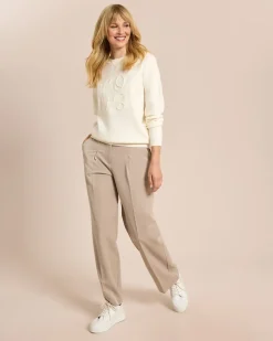 Pullover mit Stanzung