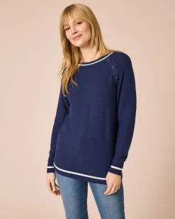 Pullover mit Streifen & Dekoknöpfen