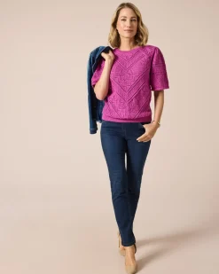 Pullover mit Strickmuster