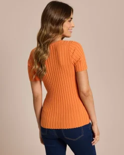 Pullover mit Wellensaum
