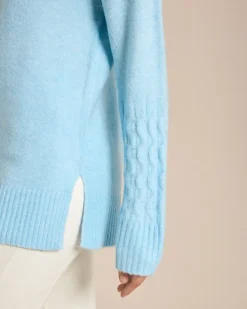 Pullover mit Zopfmuster