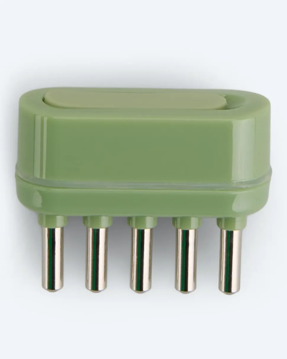 Red Light Scalp Massaging Brush