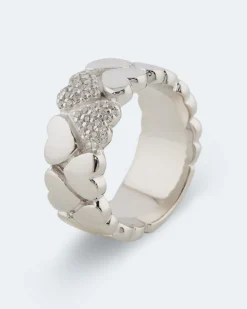 Ring im Herzdesign