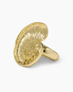 Ring im Muschel-Design