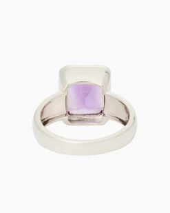 Ring mit Amethyst