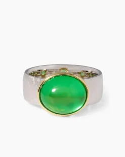 Ring mit Bernstein