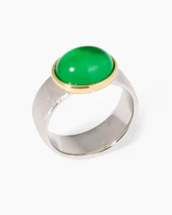 Ring mit Bernstein