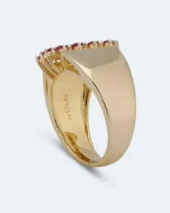 Ring mit Edelstein