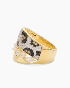Ring mit farbigen Zirkonia