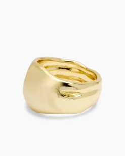 Ring mit gebürstetem Finish