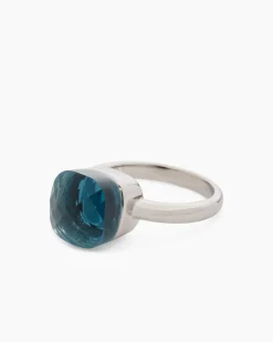 Ring mit Glasstein