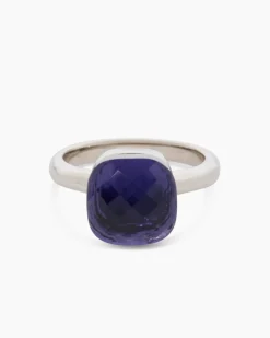 Ring mit Glasstein