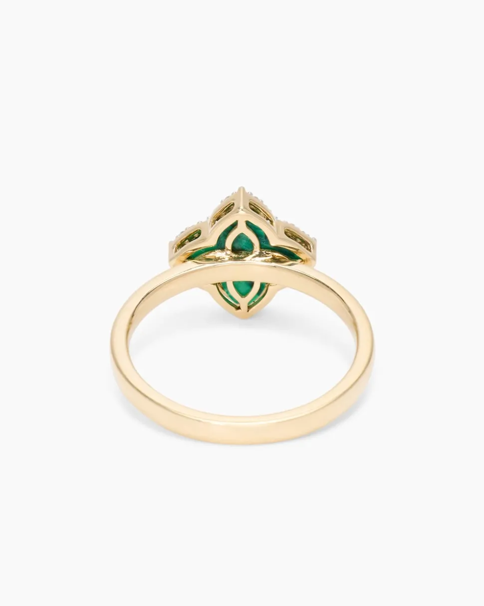 Ring mit Malachit und Diamant